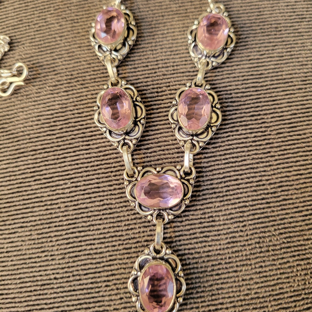 Elegant Pink Gemstone Silver Necklace - Picture 3 of 5